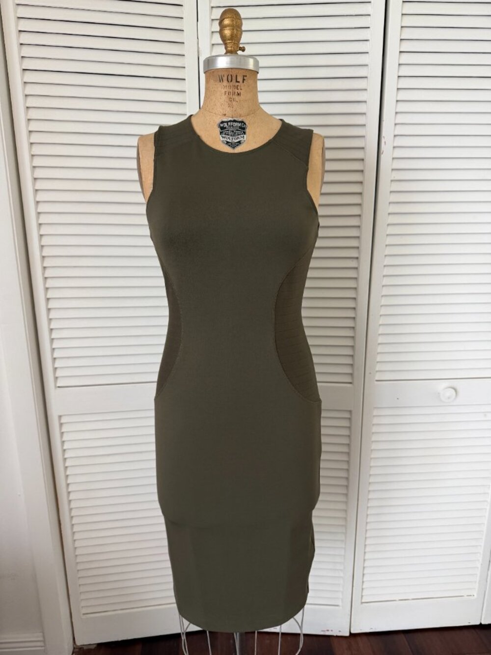 Formfitting olive green Karen Millen dress, Size M